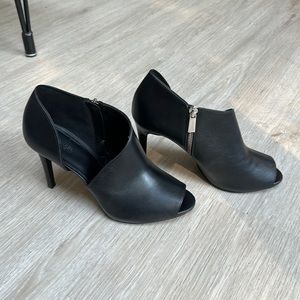 Size 9 Michael Kors heels